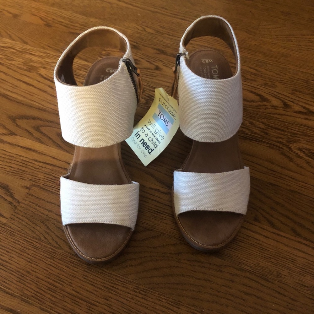 Toms Heels - NWT - 8.5
